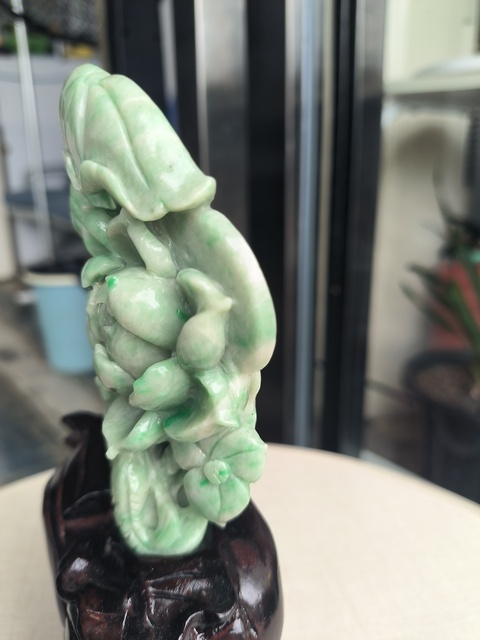 古玩玉器翡翠年年有余擺件真品鑒賞圖