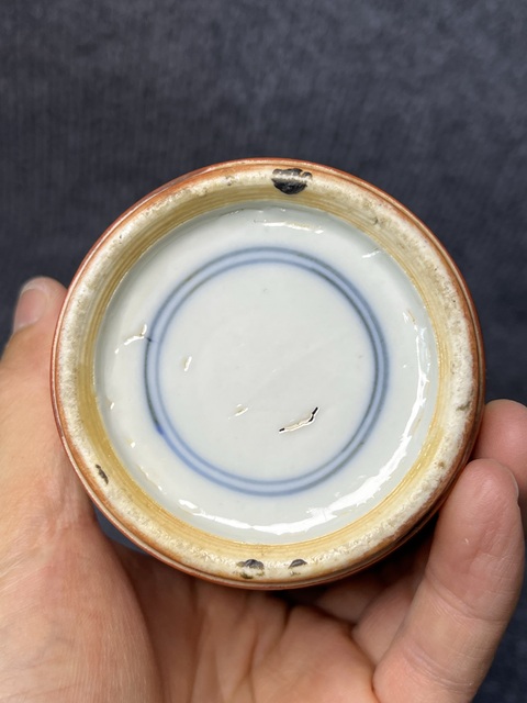 古玩陶瓷珊瑚紅地描金錦雞牡丹紋觀音瓶真品鑒賞圖