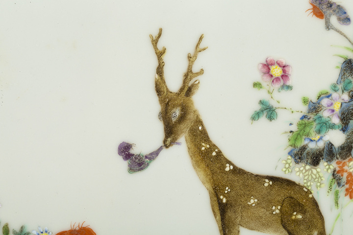 古玩陶瓷民國·粉彩鹿鶴同春圖瓷板
真品鑒賞圖