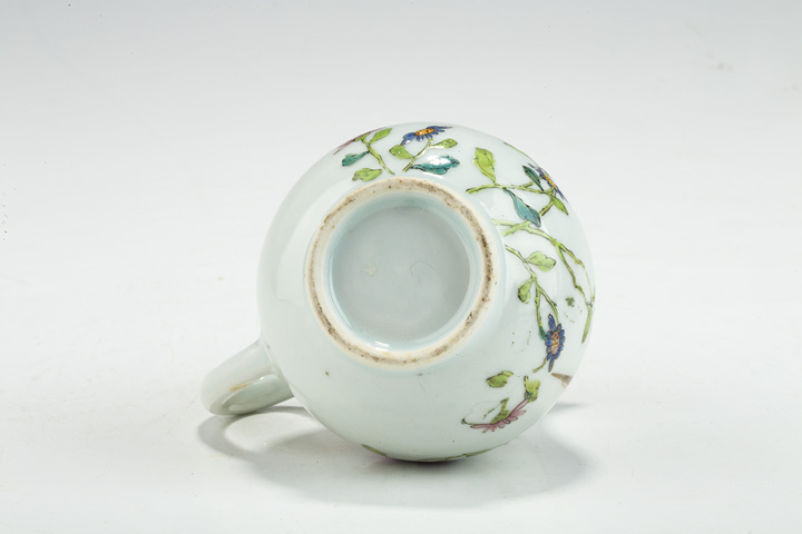 古玩陶瓷清雍正·粉彩富貴白頭紋蓋壺
真品鑒賞圖