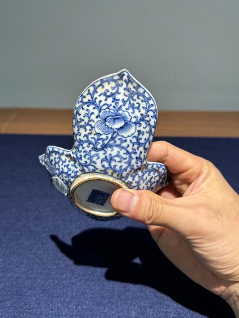 古玩陶瓷青花淡描花卉紋茶船真品鑒賞圖