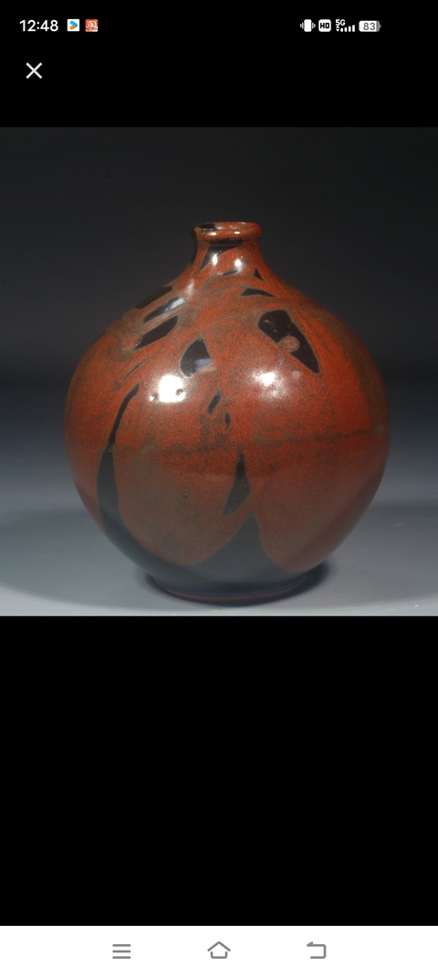 古玩陶瓷日本鐵銹釉花插真品鑒賞圖