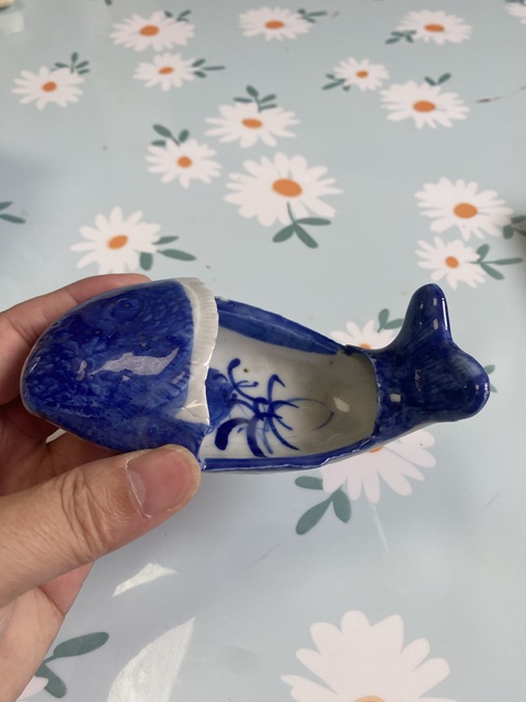 古玩陶瓷游魚造型水盂真品鑒賞圖