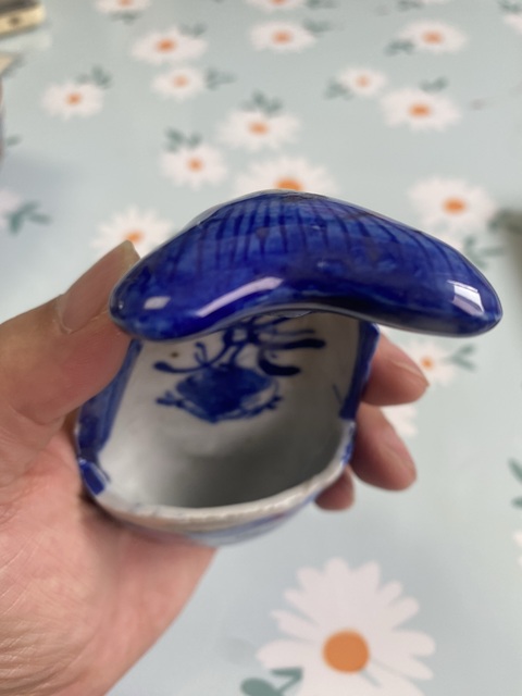 古玩陶瓷游魚造型水盂真品鑒賞圖