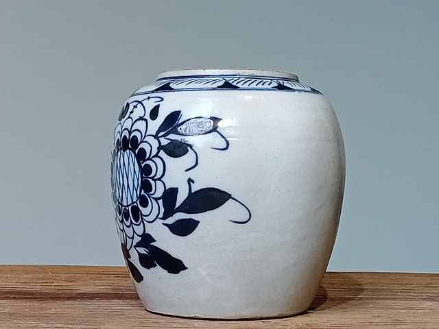 古玩陶瓷罐真品鑒賞圖