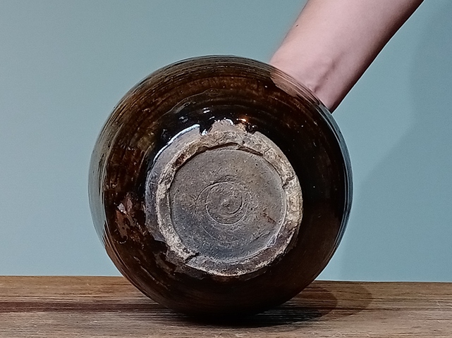 古玩陶瓷咕嚕瓶真品鑒賞圖