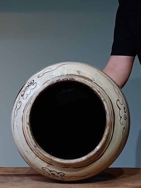 古玩陶瓷罐真品鑒賞圖