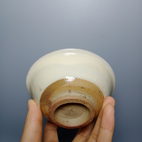 古玩陶瓷明代,白釉茶盞拍賣,當前價格288元
