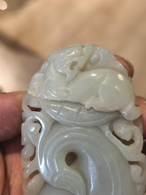 古玩玉器和田玉雕“瑞獸”把件拍賣，當前價格518元
