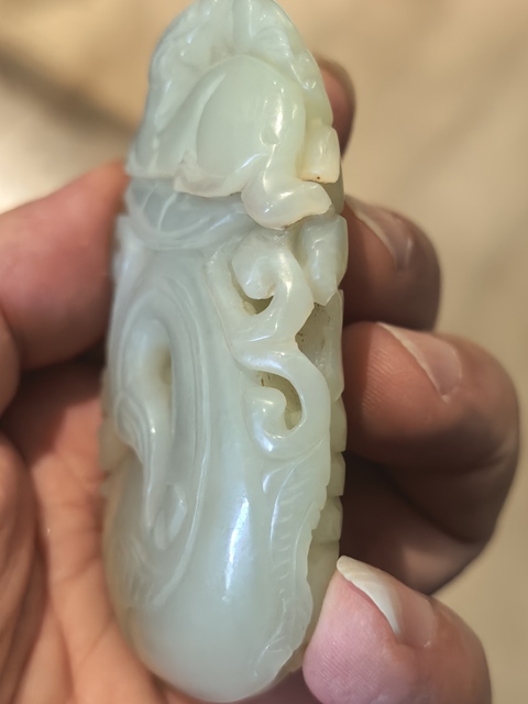 古玩玉器和田玉雕“瑞獸”把件拍賣，當前價格518元