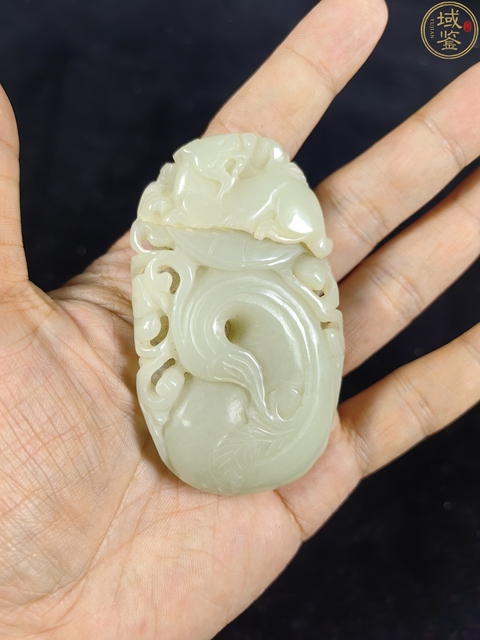 古玩玉器和田玉雕“瑞獸”把件拍賣，當前價格518元