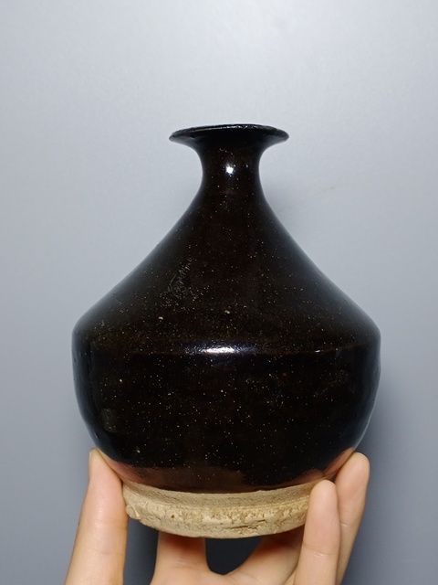 古玩陶瓷明代,黑釉瓶拍賣,當前價格688元