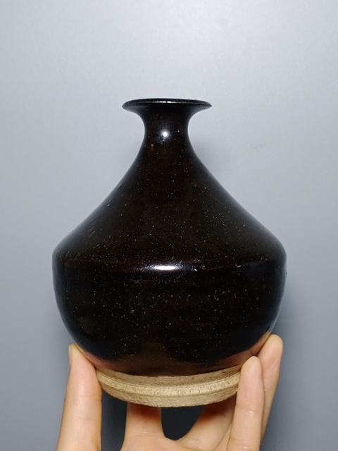 古玩陶瓷明代,黑釉瓶拍賣,當前價格688元