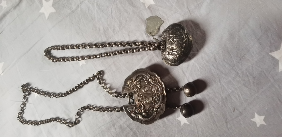 古玩陶瓷龍紋青花圈足筒式香爐真品鑒賞圖