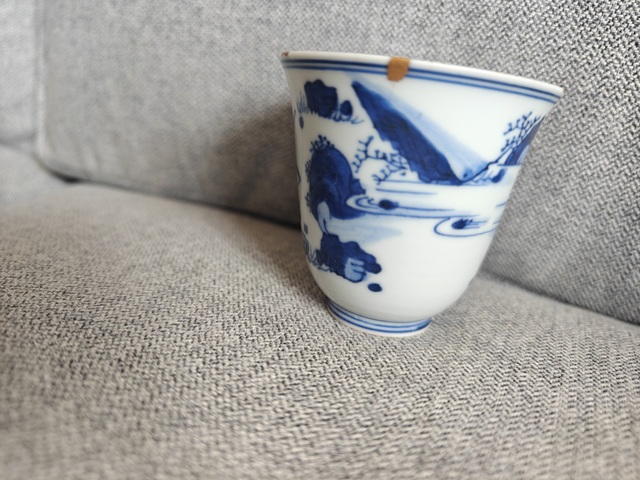 古玩陶瓷青花山水人物故事紋鈴鐺杯真品鑒賞圖