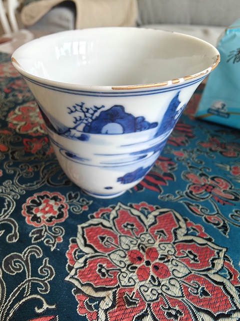 古玩陶瓷青花山水人物故事紋鈴鐺杯真品鑒賞圖