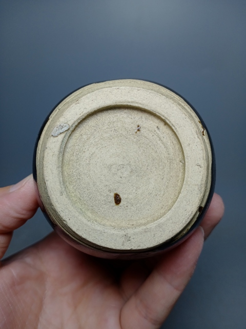 古玩陶瓷花瓶真品鑒賞圖