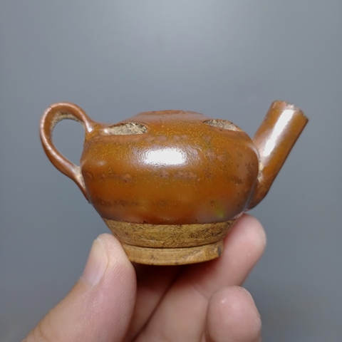 古玩陶瓷清代，錢紋花澆拍賣，當(dāng)前價(jià)格460元