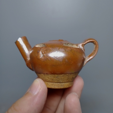 古玩陶瓷清代，錢紋花澆拍賣，當(dāng)前價(jià)格460元