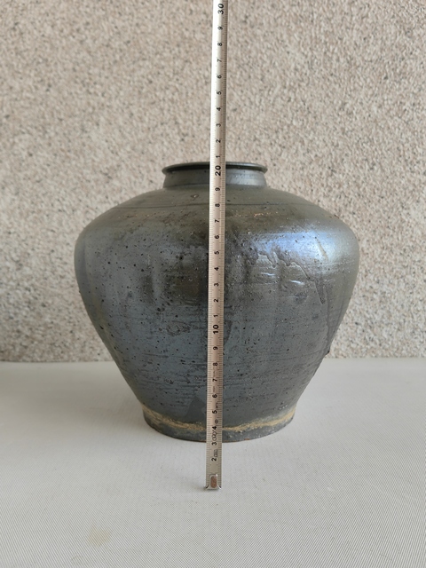 古玩陶瓷黑釉瓜棱罐拍賣(mài)，當(dāng)前價(jià)格580元