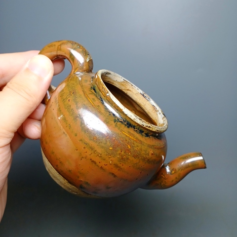 古玩陶瓷清代，茶壺拍賣，當前價格158元