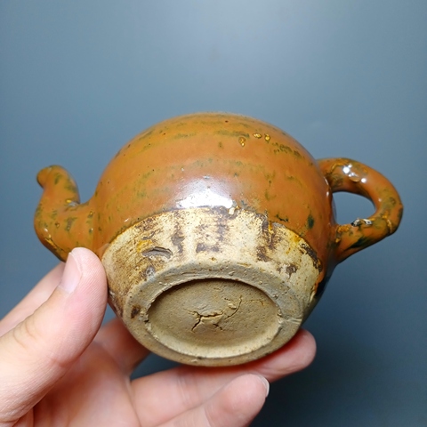 古玩陶瓷清代，茶壺拍賣，當前價格158元