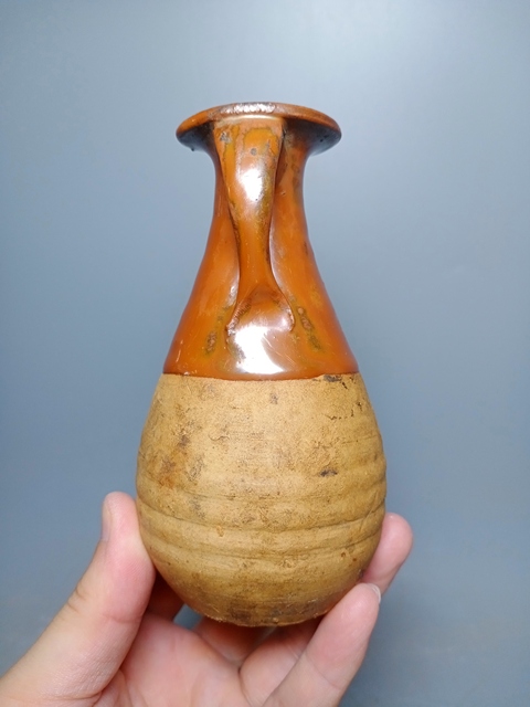 古玩陶瓷瓶真品鑒賞圖