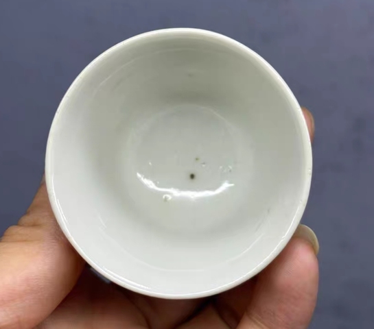 古玩陶瓷青花蘆雁詩文仰鐘杯真品鑒賞圖