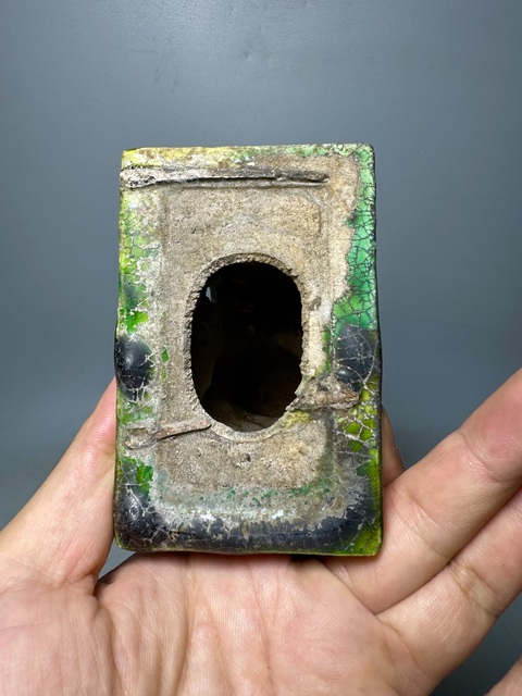 古玩陶瓷案頭獅拍賣，當前價格138元