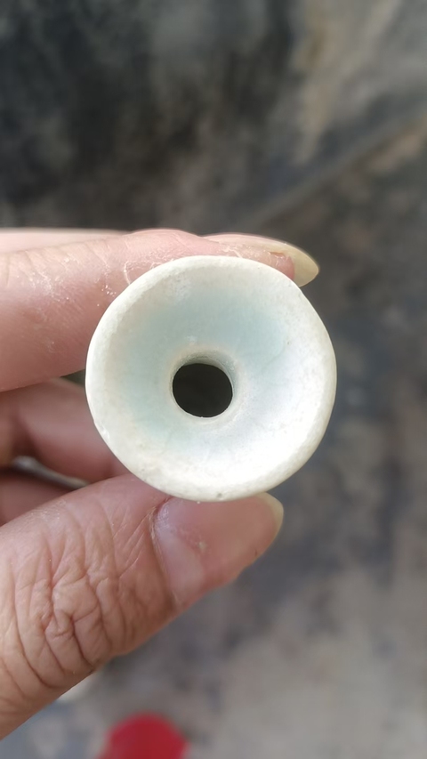 古玩陶瓷青白釉褐彩撇口瓶真品鑒賞圖