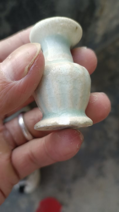 古玩陶瓷青白釉褐彩撇口瓶真品鑒賞圖