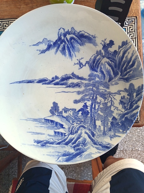 古玩陶瓷山水紋青花盤真品鑒賞圖