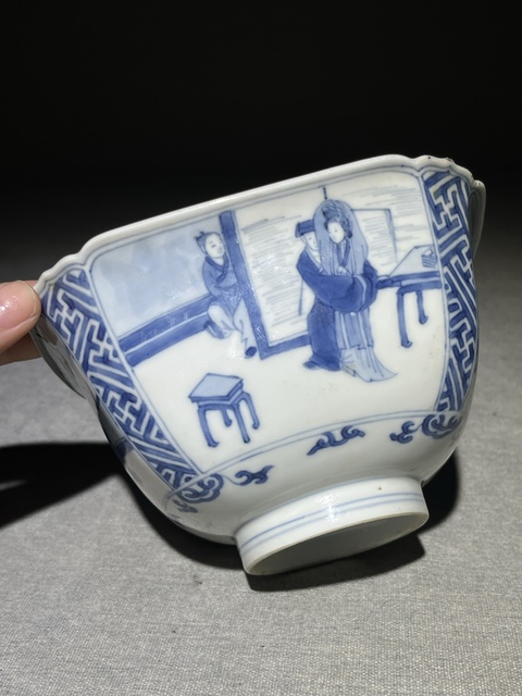 古玩陶瓷人物紋青花碗真品鑒賞圖