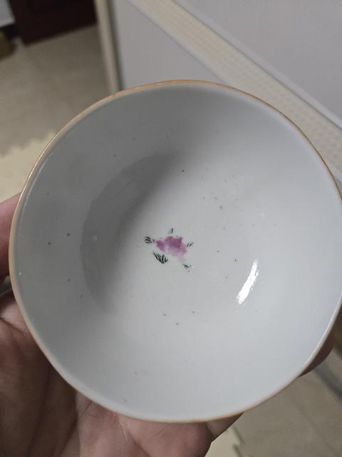 古玩陶瓷福壽三多紋礬紅茶圓真品鑒賞圖