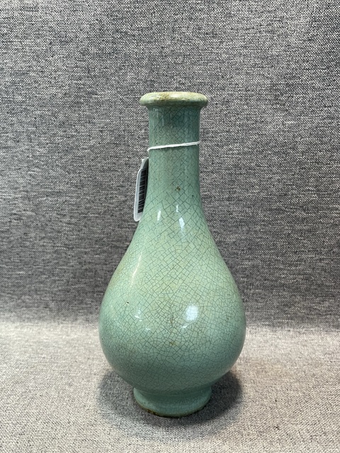 古玩陶瓷漳州窯綠哥釉瓶真品鑒賞圖