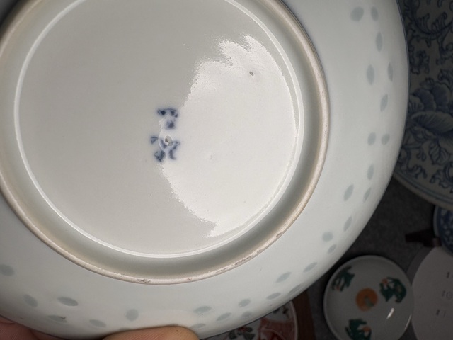 古玩陶瓷青花玲瓏瓷盤真品鑒賞圖