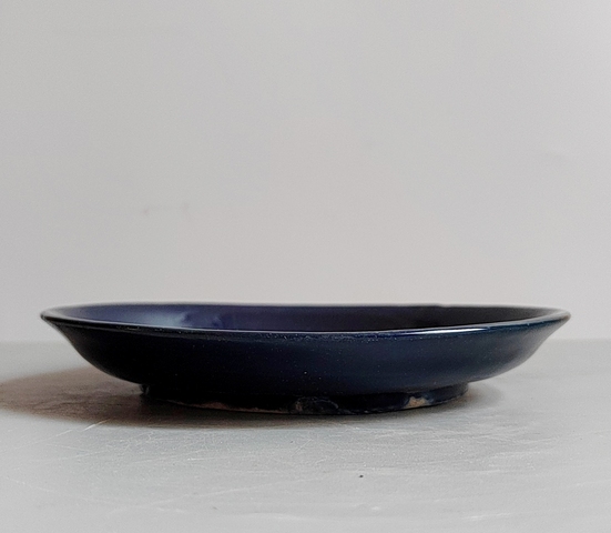 古玩陶瓷清代茄皮紫描金花卉紋年年如意盤拍賣,當前價格1688元