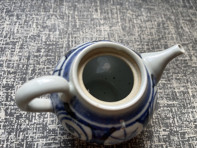 古玩陶瓷青花執壺真品鑒賞圖