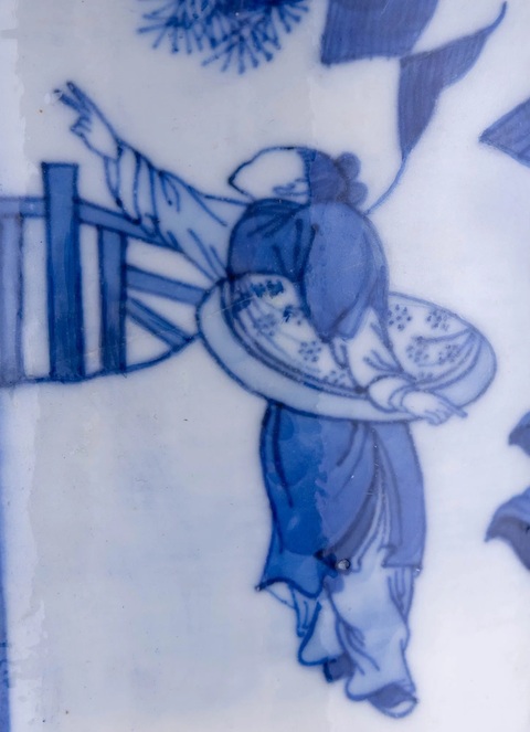 古玩陶瓷灑藍釉青花人物故事花觚真品鑒賞圖