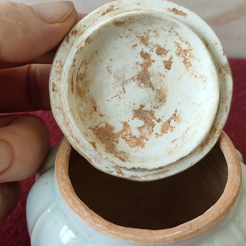 古玩陶瓷湖田窯青白釉瓜棱罐真品鑒賞圖