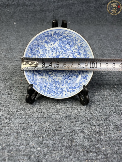 古玩陶瓷淡描青花小碟真品鑒賞圖