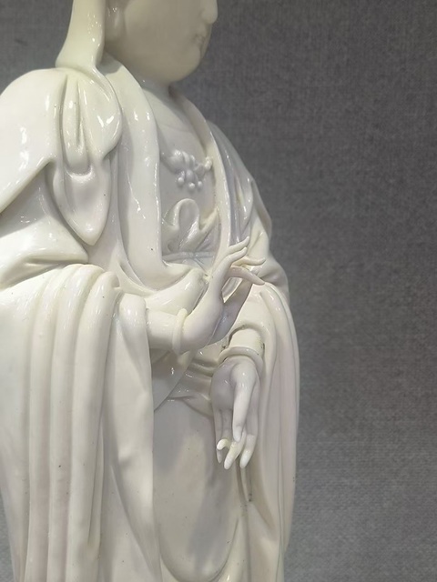 古玩陶瓷白釉瓷塑真品鑒賞圖