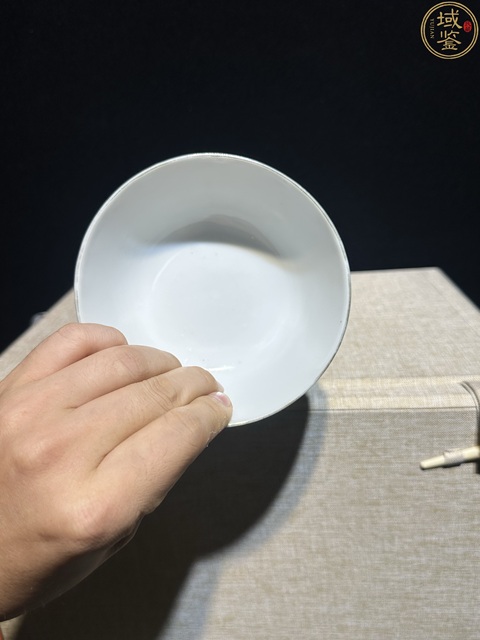 古玩陶瓷花鳥紋粉彩茶圓真品鑒賞圖