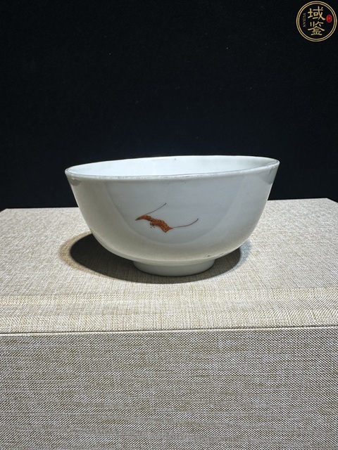 古玩陶瓷花鳥紋粉彩茶圓真品鑒賞圖
