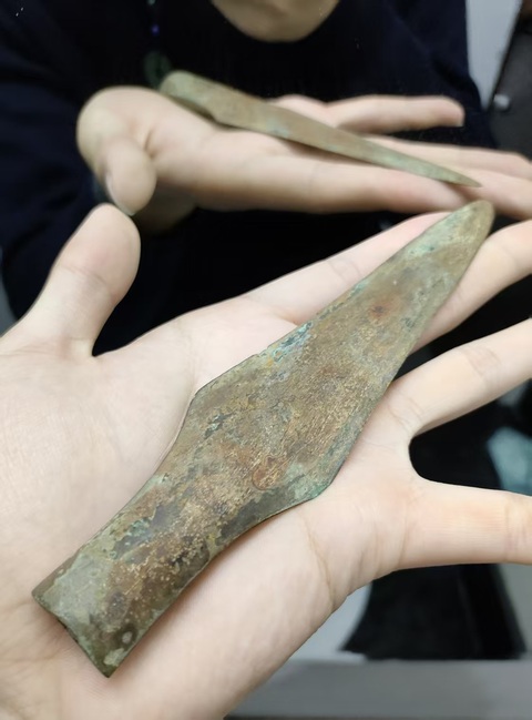 古玩銅器戰國·矛真品鑒賞圖