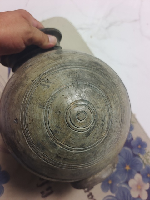古玩陶瓷壺真品鑒賞圖