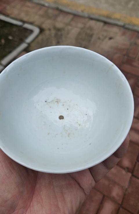 古玩陶瓷粉彩兔子紋碗真品鑒賞圖