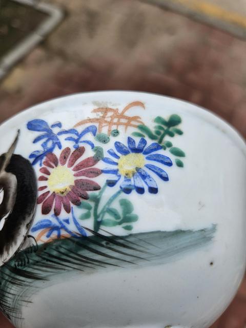 古玩陶瓷粉彩兔子紋碗真品鑒賞圖