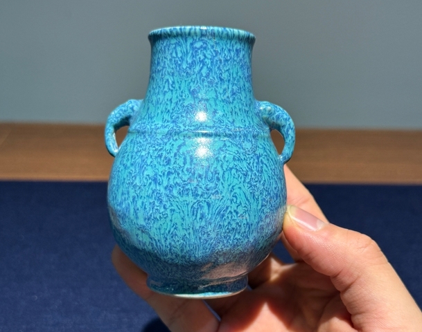 古玩陶瓷爐鈞釉尊真品鑒賞圖