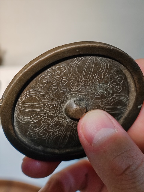 古玩銅器金剛杵紋銅鏡真品鑒賞圖